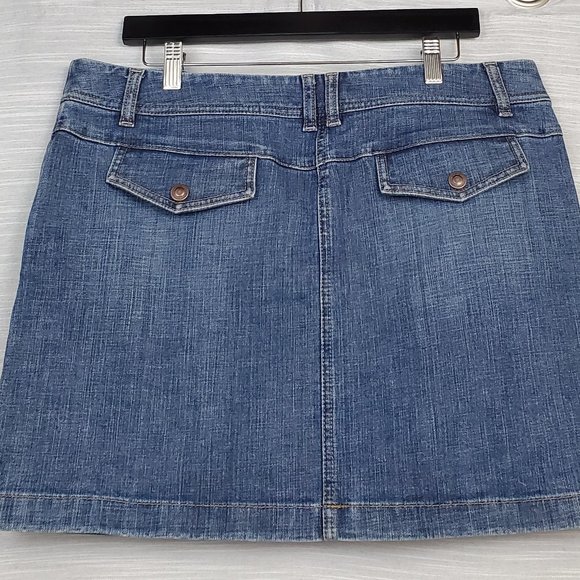 Ann Taylor Denim Mini - Picture 2 of 8